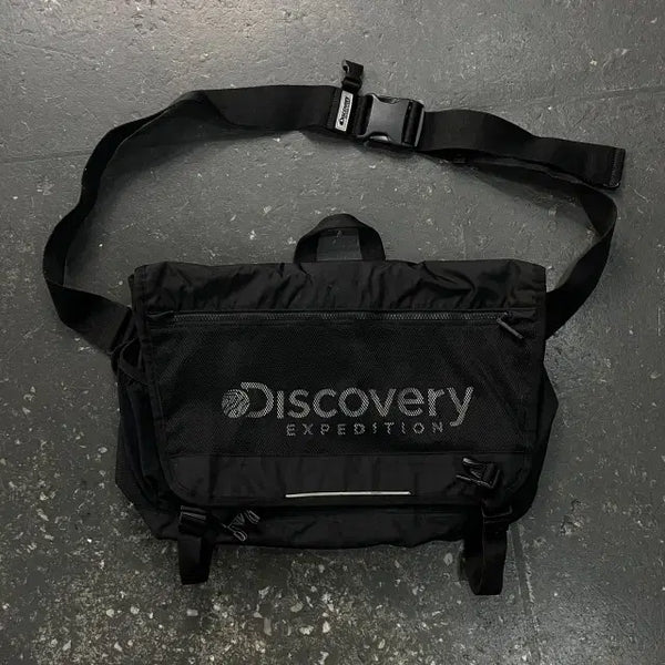 [BUNJANG] Discovery Messenger Bag / 디스커버리 메신저백