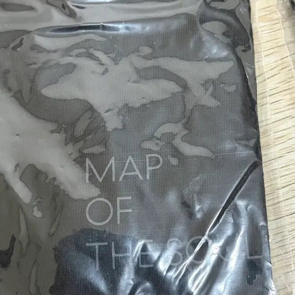 [BUNJANG] BTS Map of the Soul Tour T-Shirt (Black, Size L) / BTS 맵오브더소울 투어 티셔츠