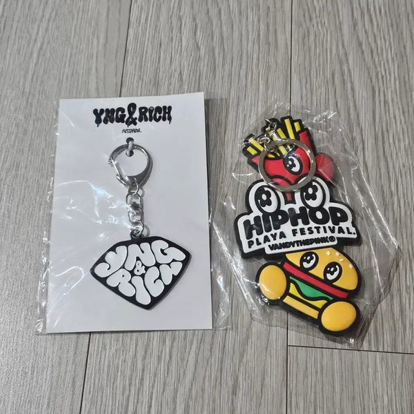 [BUNJANG] Young & Rich Records Lucky Draw Keychain / HipHop Playa Bandidapink Lucky Draw Keychain / (미개봉)영앤리치 레코드 키링 / 힙합 플레이야 반디더핑크 키링