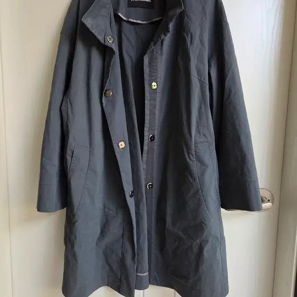 [BUNJANG] Repetto Women's Navy Coat with Unique Button Design / 쁘렝땅 여성 코트 네이비