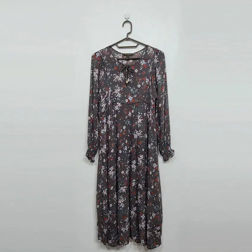 [BUNJANG] Thursday Island Floral Print Midi Dress / $2 써스데이아일랜드/원피스/S사이즈/유196