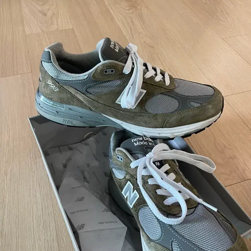 [BUNJANG] New Balance 993 Olive (Covert Green) Size 300 / 뉴발란스 993 올리브 300 사이즈