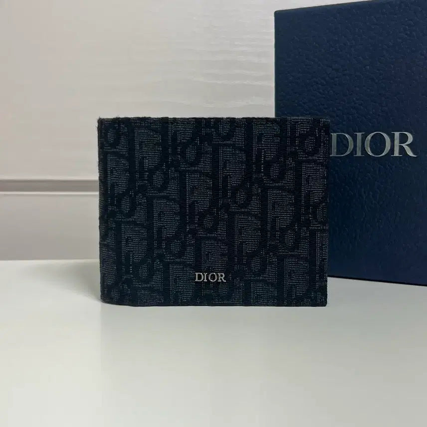 [BUNJANG] Dior Bifold Wallet Black / [정품] 26년 6월 시착 제품 / 디올 오블리크 반지갑 블랙