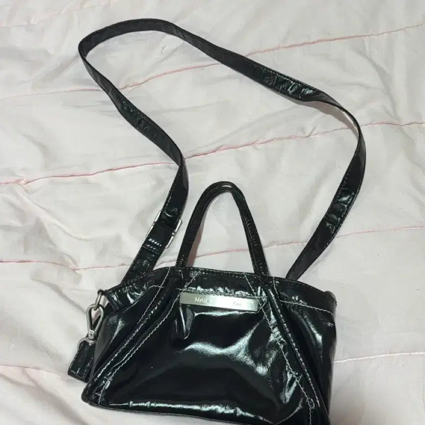 [BUNJANG] Matin Kim Enamel Shoulder Bag / 마뗑킴 가방