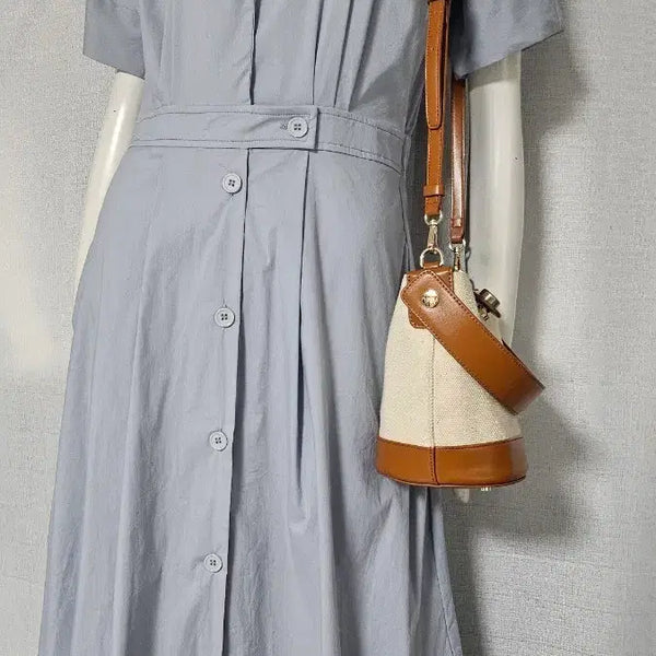 [BUNJANG] Light Blue Long Dress with Button Back Waistband and Pockets / 단추 뒤 허리 밴드 주머니 있는 연하늘 이쁜 롱원피스.