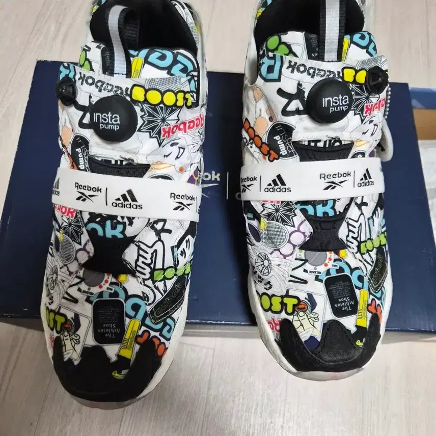 [BUNJANG] Reebok x Adidas Instapump Fury Sticker City Sneakers / 리복X아디다스 인스타펌프 퓨리