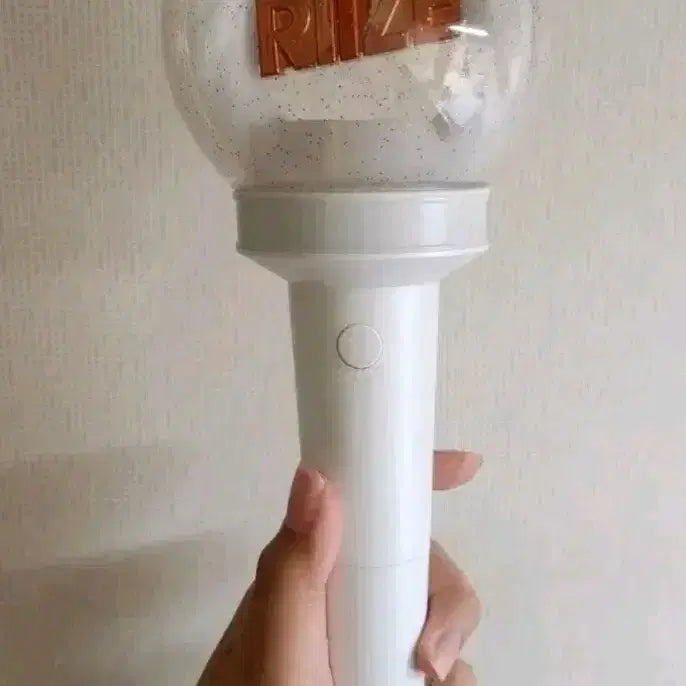 [BUNJANG] RIIZE Official Light Stick (Unused) / 라이즈응원봉 양도(미사용)