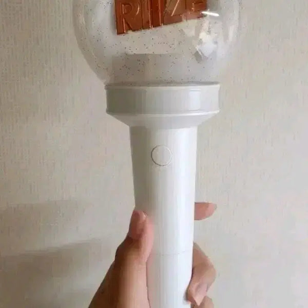 [BUNJANG] RIIZE Official Light Stick (Unused) / 라이즈응원봉 양도(미사용)