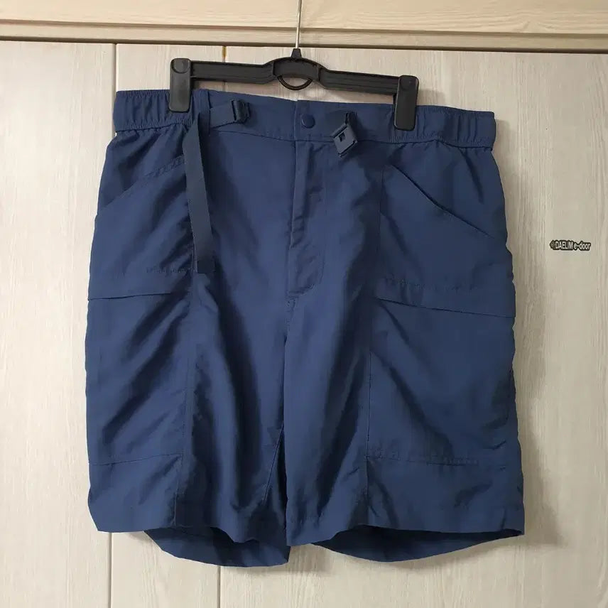 [BUNJANG] Uniqlo Navy Nylon 100% Shorts / 유니클로 반바지