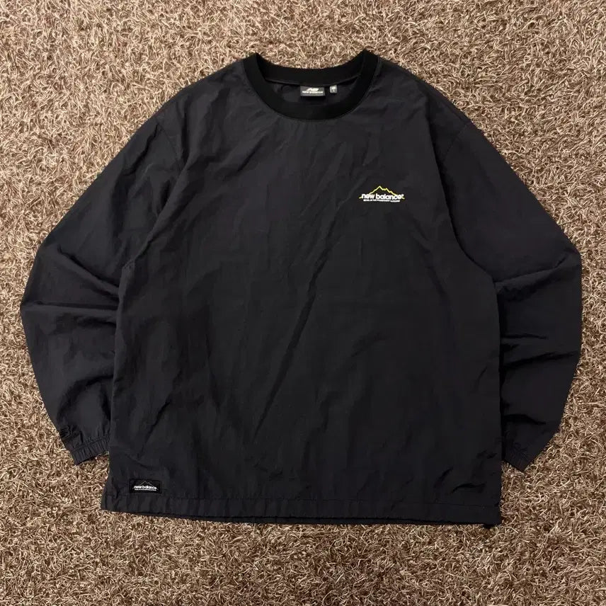 [BUNJANG] New Balance Warm-up Windbreaker Sweatshirt / L 뉴발란스 웜업 바람막이 맨투맨