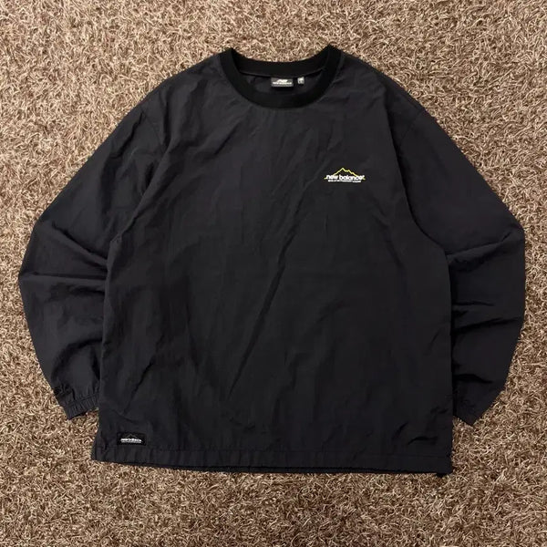 [BUNJANG] New Balance Warm-up Windbreaker Sweatshirt / L 뉴발란스 웜업 바람막이 맨투맨