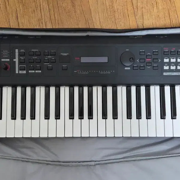 [BUNJANG] Yamaha MX49 Synthesizer / 야마하 MX49 신디사이저 팝니다