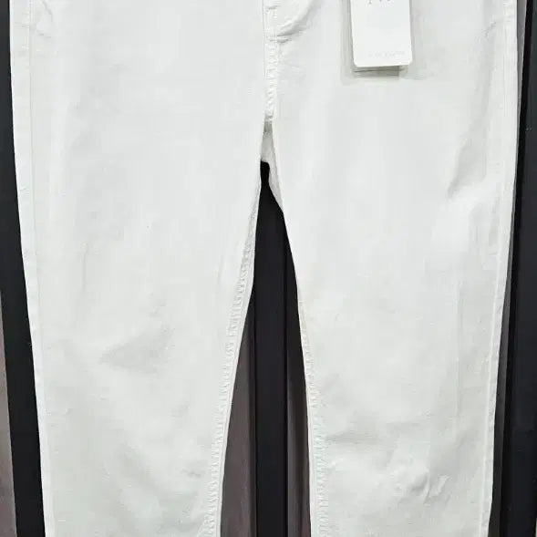 [BUNJANG] Plastic Island Cool Skinny White Denim Pants M / [새상품/M] 플라스틱아일랜드 쿨스키니 화이트진 데님팬츠