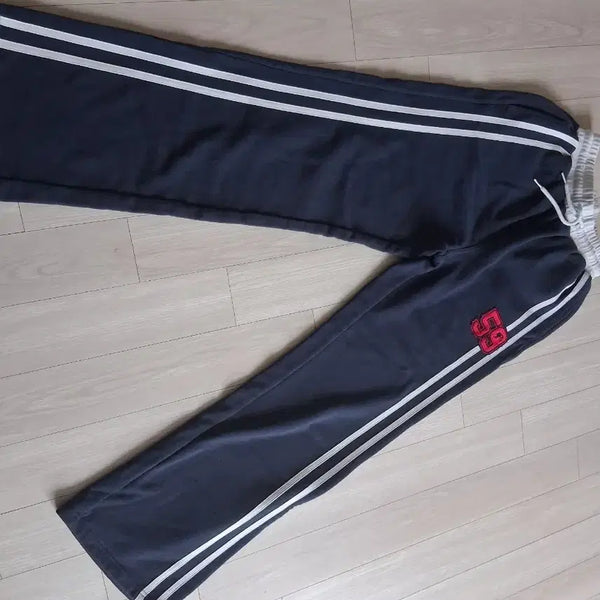 [BUNJANG] HDEX Bunny Training Pants - Size M / HDEX 바니 트레이닝바지 M