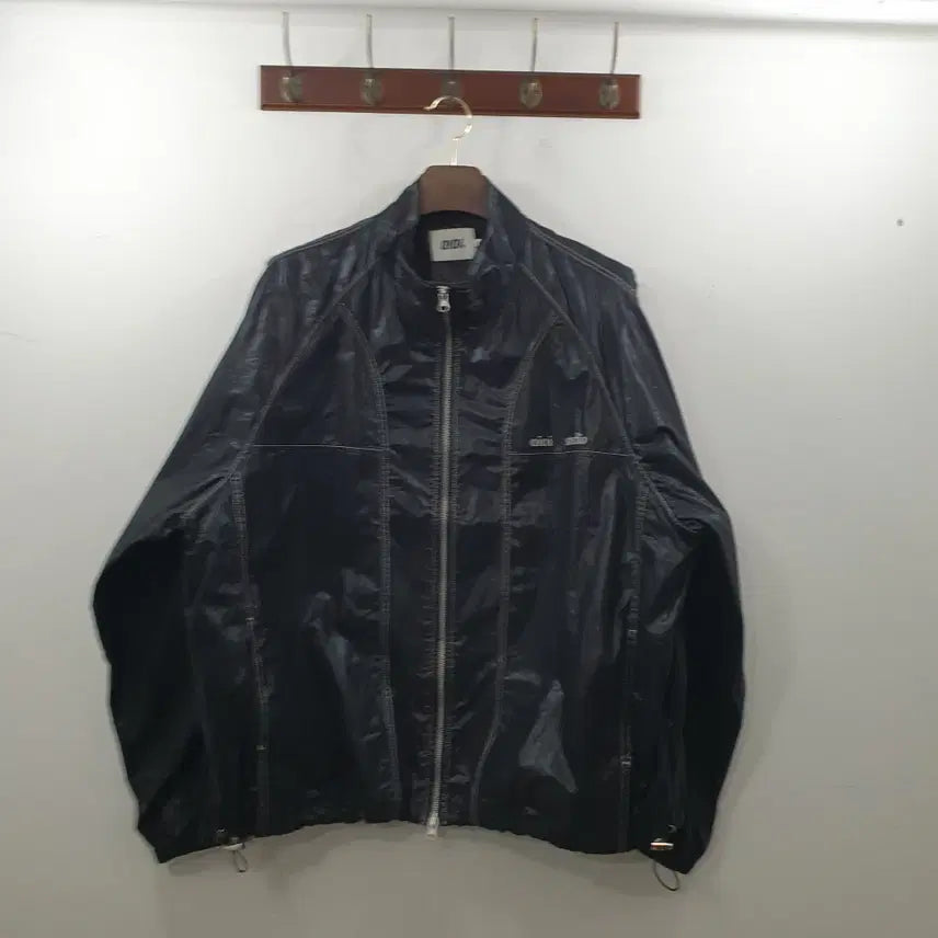 [BUNJANG] 5252 by OIOI Men's Black Coated Street Windbreaker Jacket (Recommended 2XL) / 추2XL 오아이오아이 남성 블랙  코팅 스트릿 얇은 바람막이 자켓