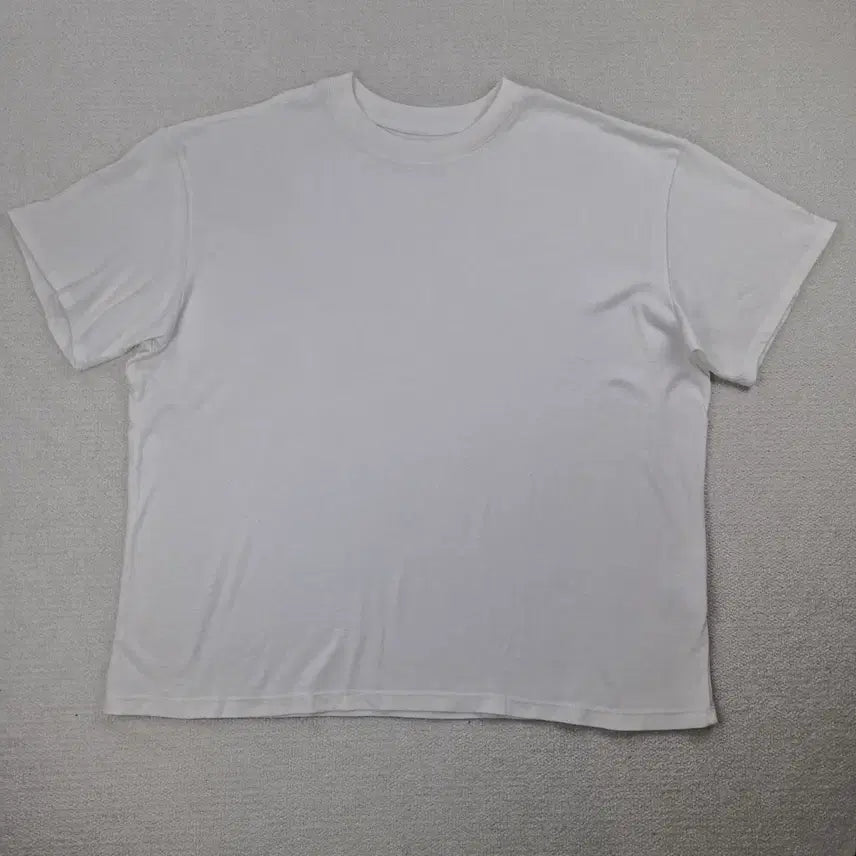 [BUNJANG] Fear of God Essentials T-Shirt White / Fear of God Essentials 피어오브갓 티셔츠 화이트
