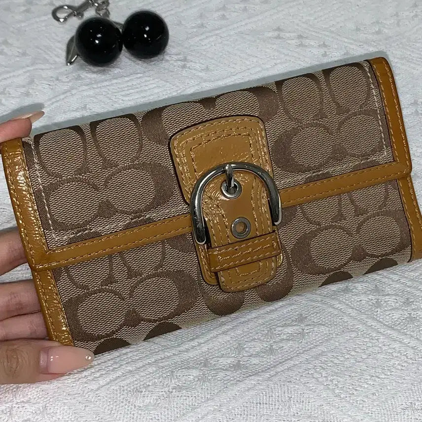 [BUNJANG] Coach Brown Camel Buckle Long Wallet / Coach 브라운 카멜 컬러 버클 장지갑