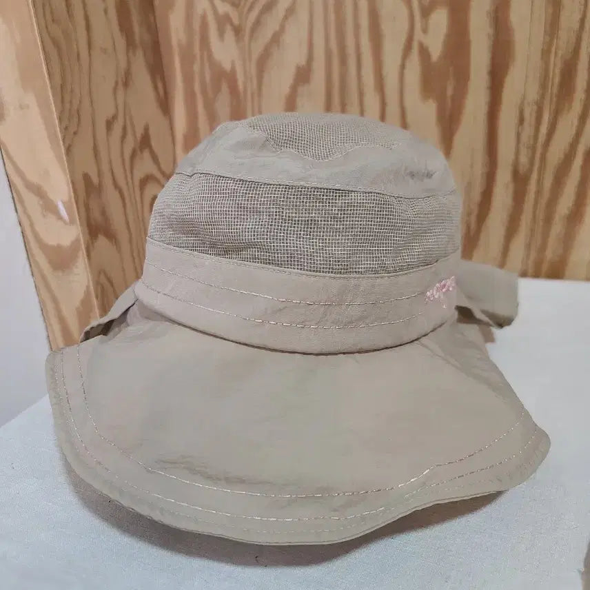 [BUNJANG] Nepa Women's Bucket Hat Beige / 네파 여성 버킷햇 베이지