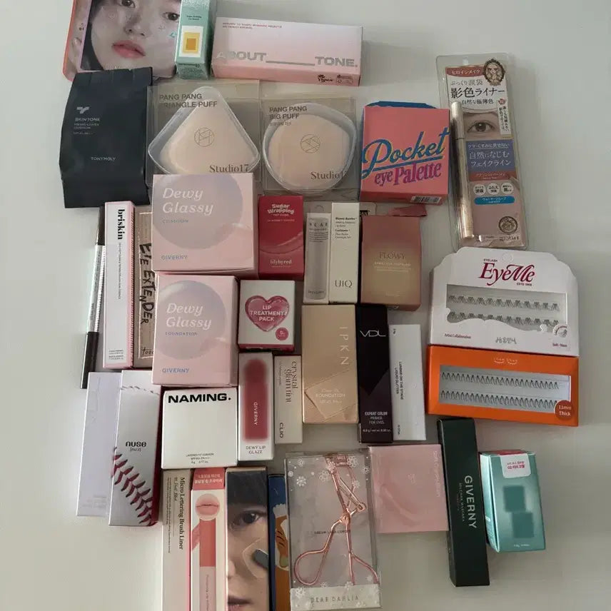 [BUNJANG] Bundle Set of 37 New Cosmetics / 새화장품37개 일괄13만원
