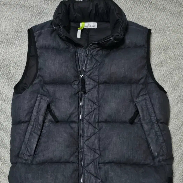 [BUNJANG] Stone Island Lino Reggiano TC Patch Padded Vest - Size M / [M 사이즈] 스톤아일랜드 리노 레지나토 TC 와펜 패딩 조끼