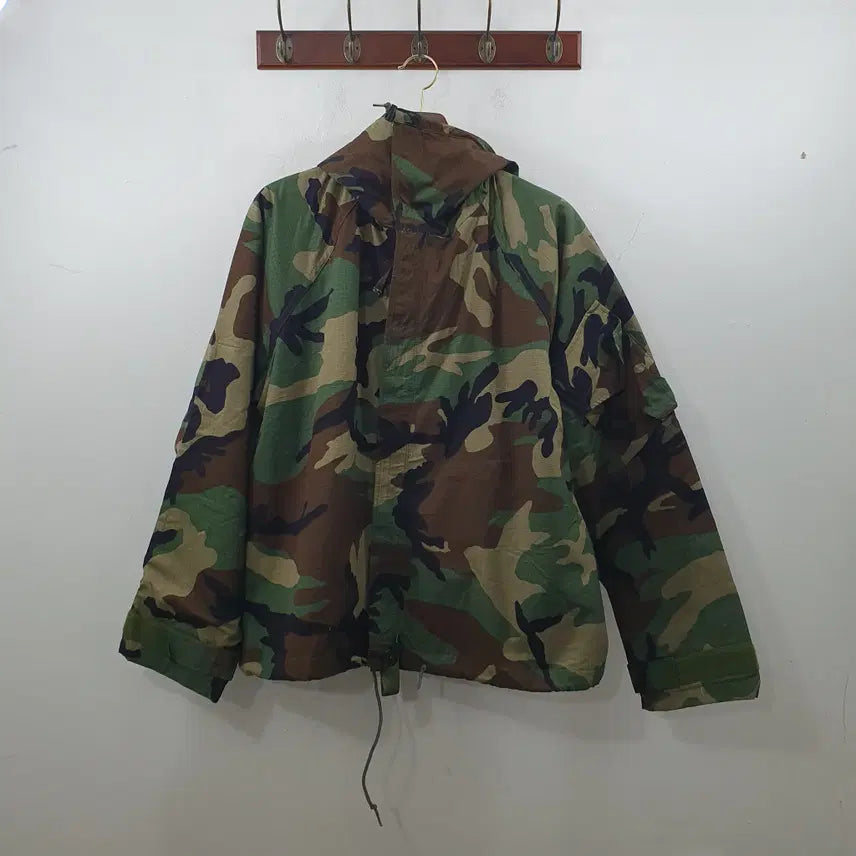 [BUNJANG] US Military Men's 1st Gen Woodland Gore-Tex Parka Jumper XL-2XL / 추XL-2XL 미군 남성 1세대 우드랜드 고어텍스 파카 점퍼