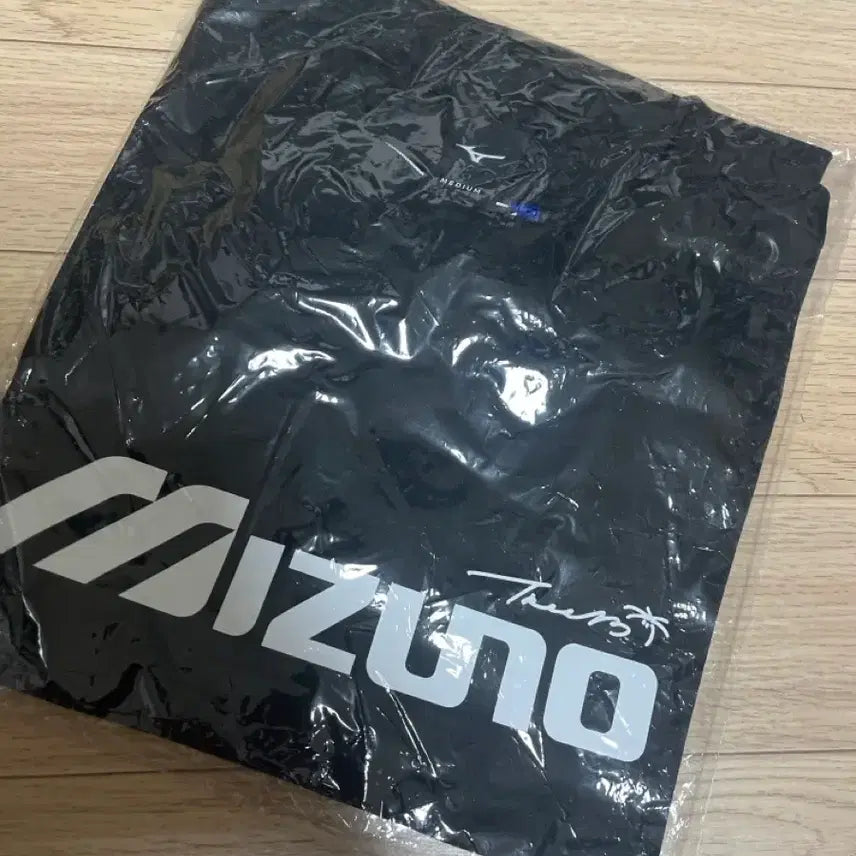 [BUNJANG] Mizuno Women's Short Sleeve T-Shirt / 미즈노 반팔티 M