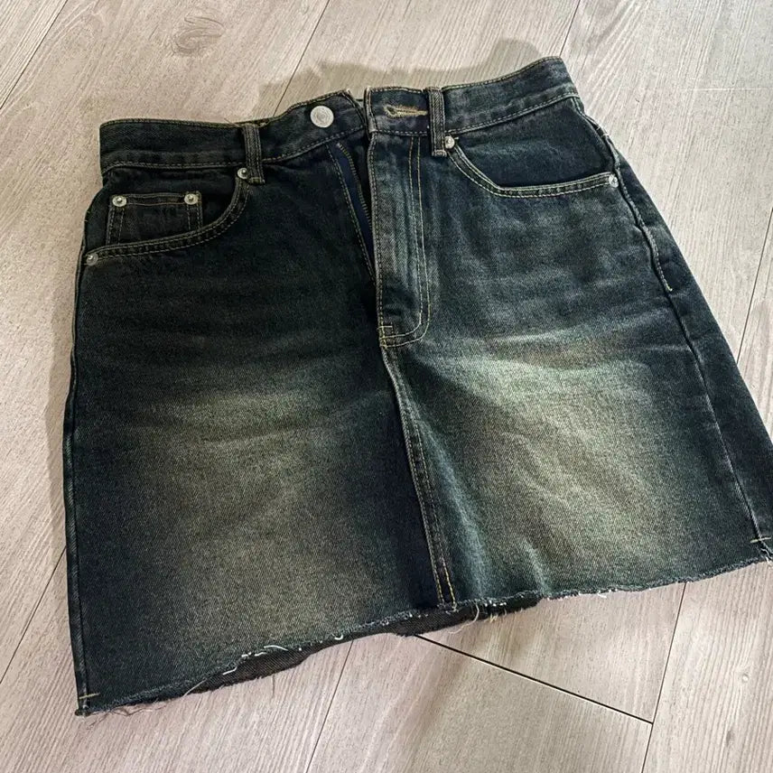 [BUNJANG] Vintage Washed Denim Mini Skirt / 빈티지 워싱 데님 미니스커트