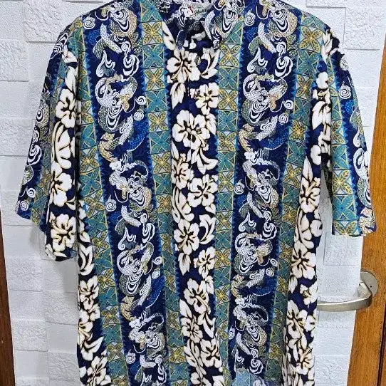 [BUNJANG] Hawaiian Shirt Pattern Short Sleeve T-Shirt Size M / 하와이안 셔츠 패턴 반팔 M