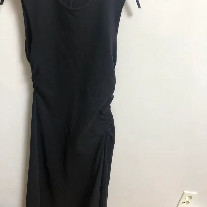 [BUNJANG] COS Gathered Black Dress / 코스COS 개더드 블랙 원피스