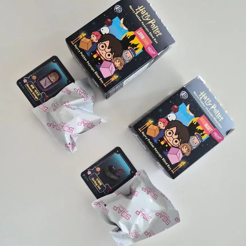 [BUNJANG] Harry Potter Sorting Hat & Hermione Keyring Set / (2종 일괄) 해리포터 키캡 키링 새상품 분류모자,헤르미온느
