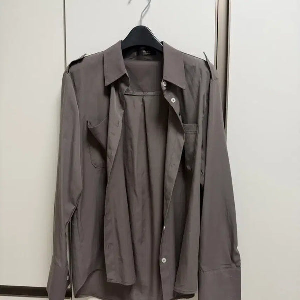 [BUNJANG] Marimarket Director's Shirt Khaki Free Size / 흔하지않은 디자인 단종상품 마리마켓 이사님 셔츠 카키색상 프리사이즈