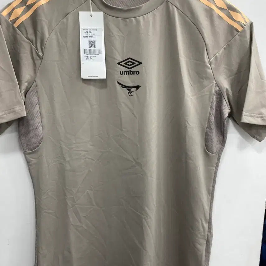 [BUNJANG] Umbro Seongnam FC Player Issue Short Sleeve Football T-Shirt (M) / [M사이즈/새상품] 선수지급용 엄브로 성남 FC 축구 반팔 티셔츠