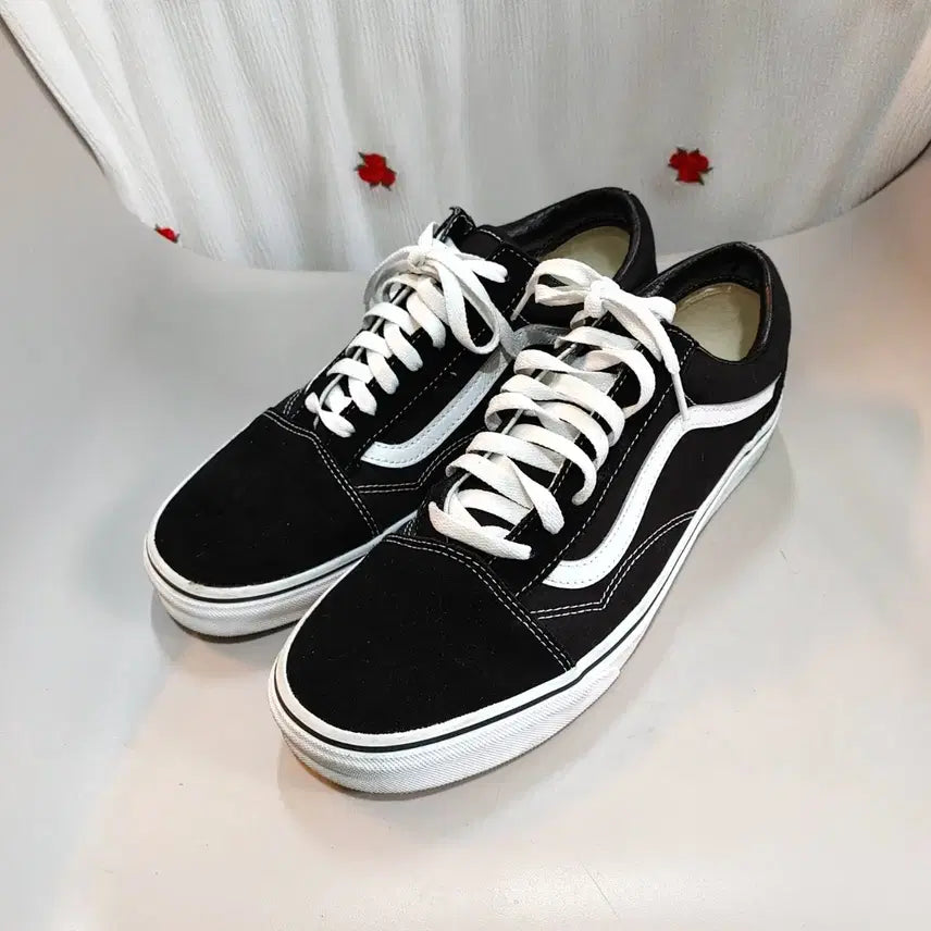 [BUNJANG] Vans Old Skool Sneakers 290mm / 반스올드스쿨 290mm