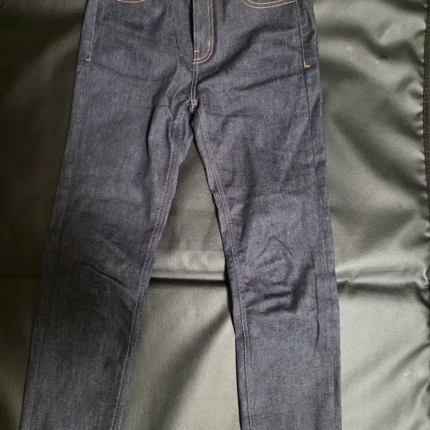 [BUNJANG] PLAC Women's M66 Black Selvedge Denim Slim Straight Jeans / 여성 여자m66-플랙PLAC 하트 슬림 스트레이트 생지 데님 청바지 K0
