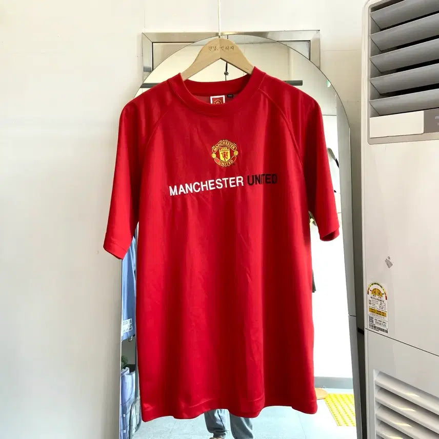 [BUNJANG] Manchester United Football Jersey L / 맨체스터 유나이티드 축구 유니폼 L(100) Manchester T Sh