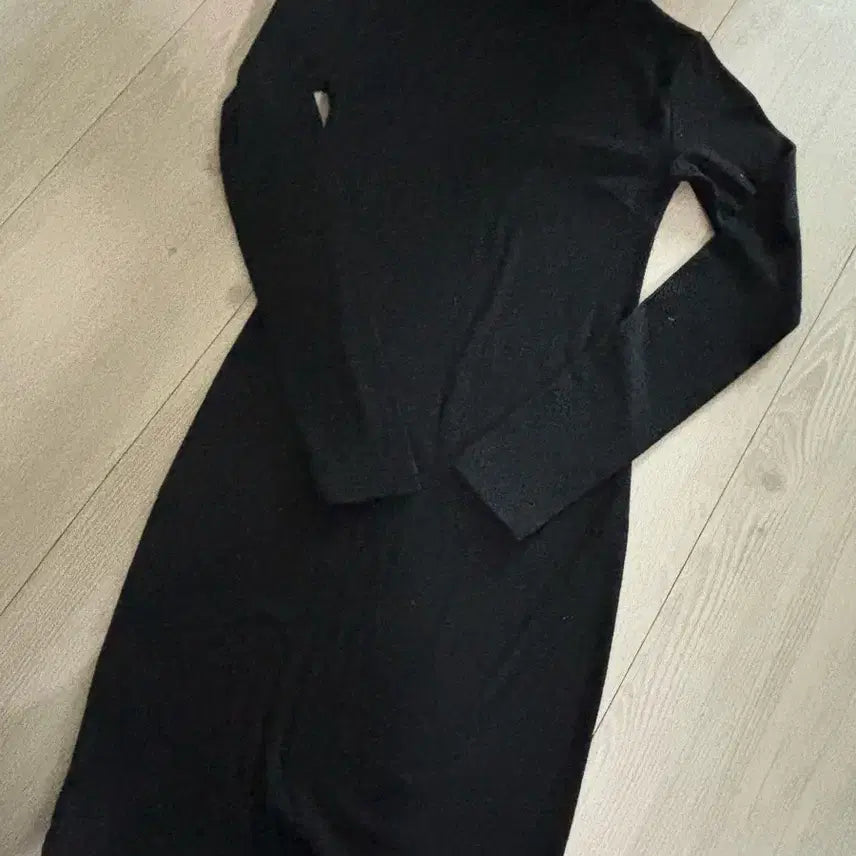[BUNJANG] Black Long Sleeve Knit Dress - New Arrival / 블랙 긴팔 원피스 새상품