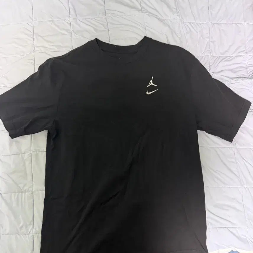 [BUNJANG] Nike Jordan T-Shirt Size M / 나이키 조던 반팔티 M사이즈 실착1회 새상품급 판매