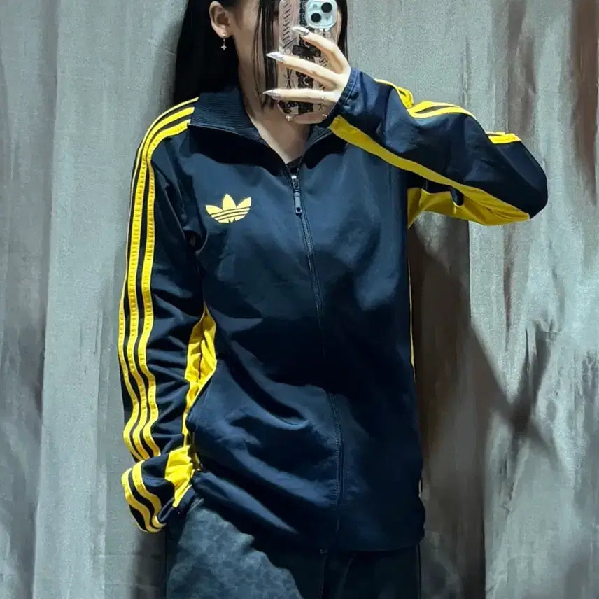[BUNJANG] Adidas Firebird Navy Track Top Yellow Stripe / M 아디다스 파이어버드 옐로우 라인 네이비 트랙탑