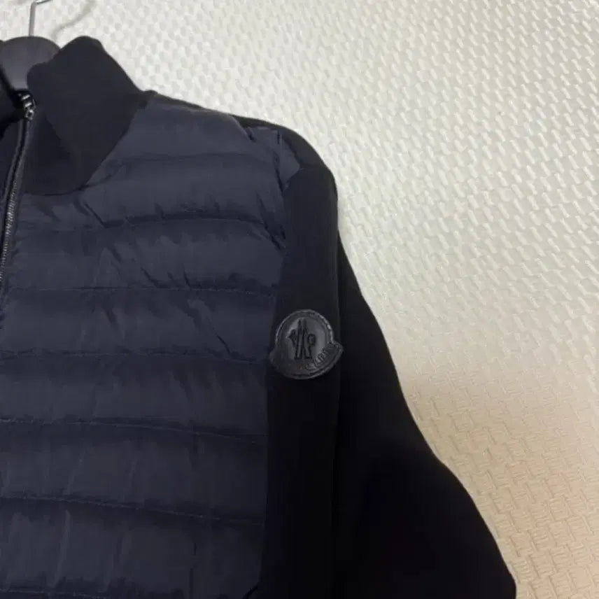 [BUNJANG] Moncler Knit Padded Jacket Black / 몽클레어 니트패딩