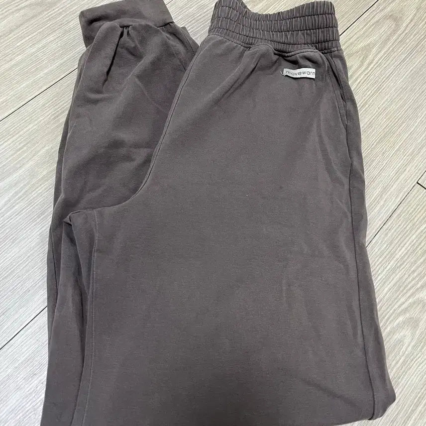 [BUNJANG] Movewarm Sweatpants S / 무브웜 스웻팬츠 s
