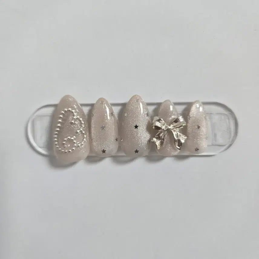 [BUNJANG] Pearl Beige Glitter Wing Nail Tips / 펄 베이지 글리터 윙 네일팁