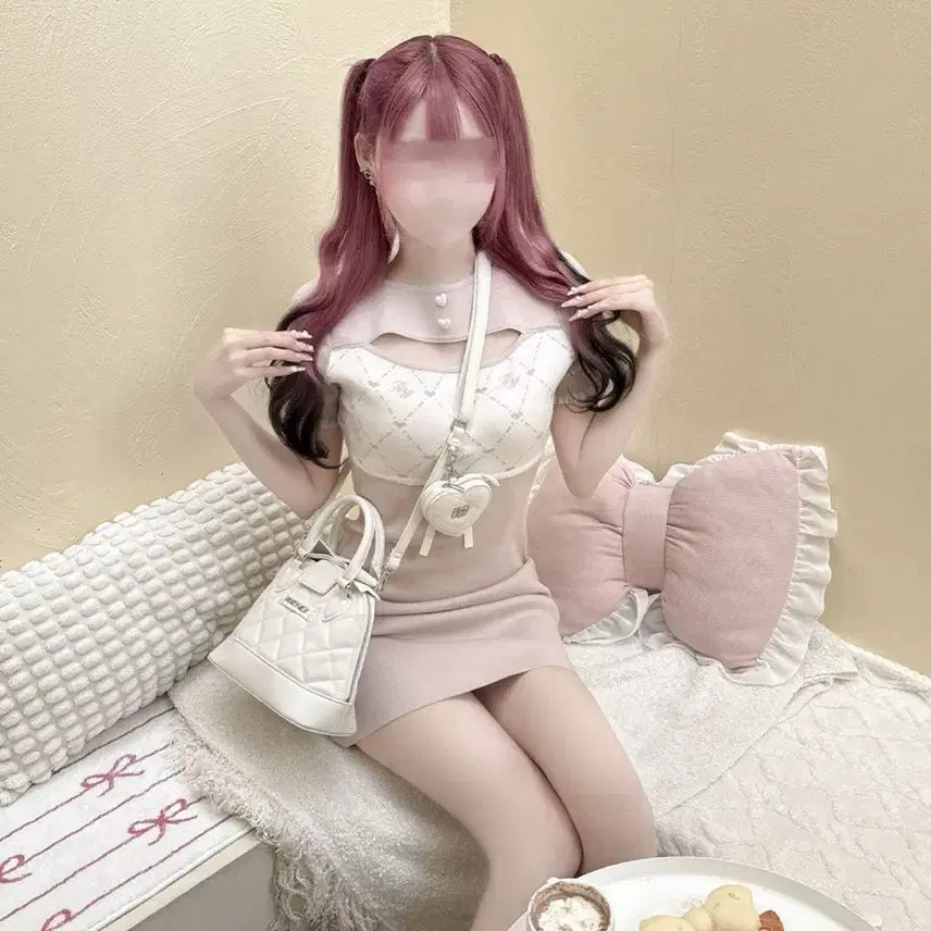 [BUNJANG] Honeymiu Monogram Bicolor Dress Pink Free Size Jell-e Kei Style / 허니뮤 모노그램 바이컬러 원피스 핑크 프리사이즈 양산형 지뢰계 일브