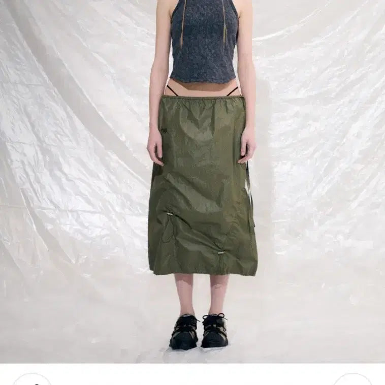 [BUNJANG] Ordinary Holiday Nylon Long Skirt Khaki / 오디너리 홀리데이 나일론 롱 스커트 카키 FREE