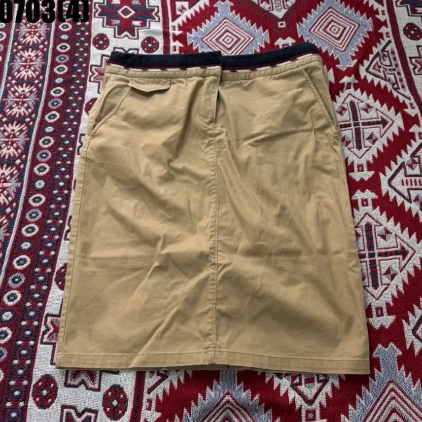 [BUNJANG] Beanpole Beige Cotton Skirt / 빈폴 베이지색 면 스커트