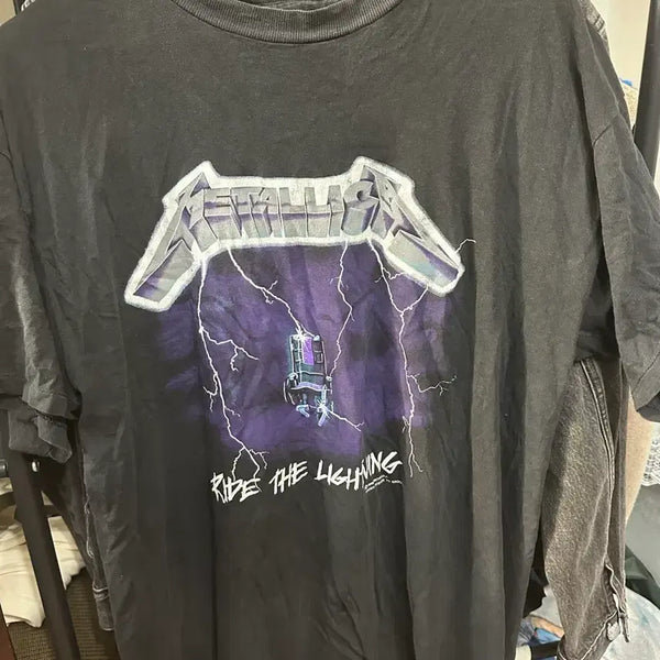 [BUNJANG] 80s Vintage Metallica Ride the Lightning Band T-Shirt / 80s 빈티지 밴드티 메탈리카