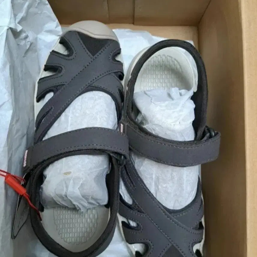 [BUNJANG] Redface May 3 Women's Sandals 240mm / 레드페이스 메이3우먼샌들 (새상품)