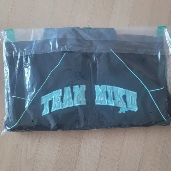 [BUNJANG] SPAO Miku Windbreaker Jacket / 스파오 미쿠 바람막이