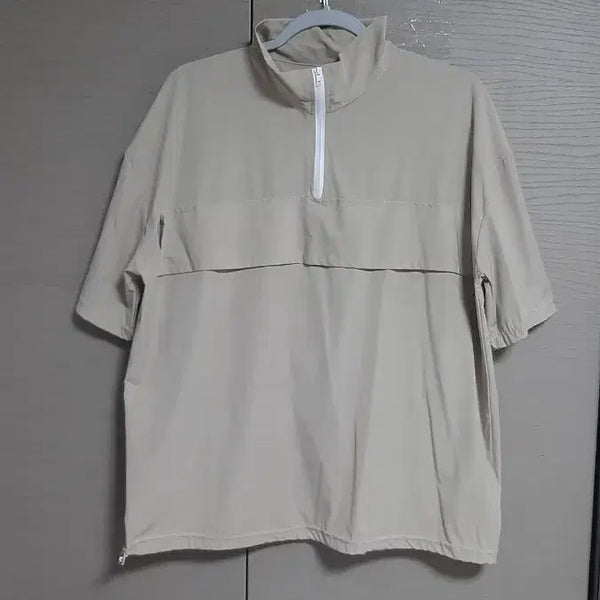 [BUNJANG] Men's Lightweight Collar Zip-Up Short Sleeve T-Shirt / 가벼운카라집업남성반팔