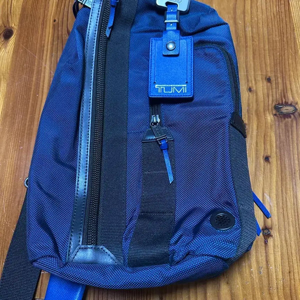 [BUNJANG] Tumi Saratoga Sling Bag Blue / 투미 사라토가 슬링백 블루