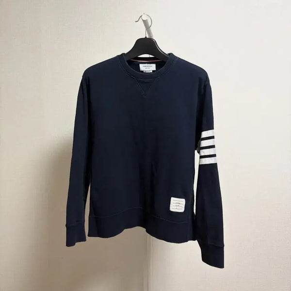 [BUNJANG] Thom Browne Diagonal Stripe Sweatshirt Navy / [신형/6] 톰브라운 사선완장 맨투맨 네이비